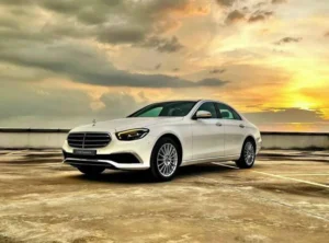 Thuê Xe 4 Chỗ Có Tài Xế