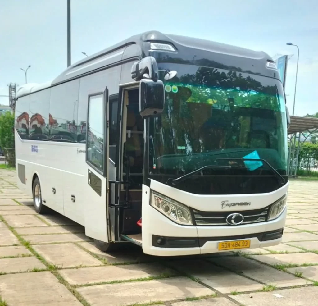 Thuê Xe Sài Gòn Đi Nha Trang – Xe Đưa Đón Tận Nơi , Xe Đời Mới 4 – 7 – 16 Chỗ